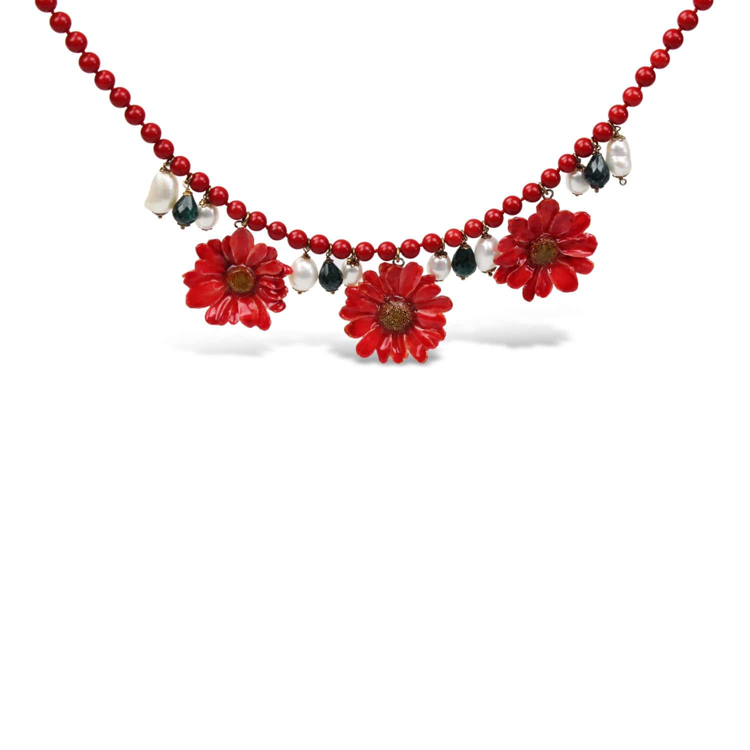 Natural Daisies and Pearl Necklace